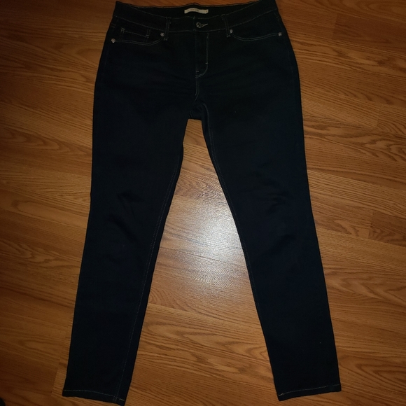 Levi's Denim - Levi's 524 Skinny Women's Jeans Levi's Denim - Levi's 524 Skinny Women's Jeans